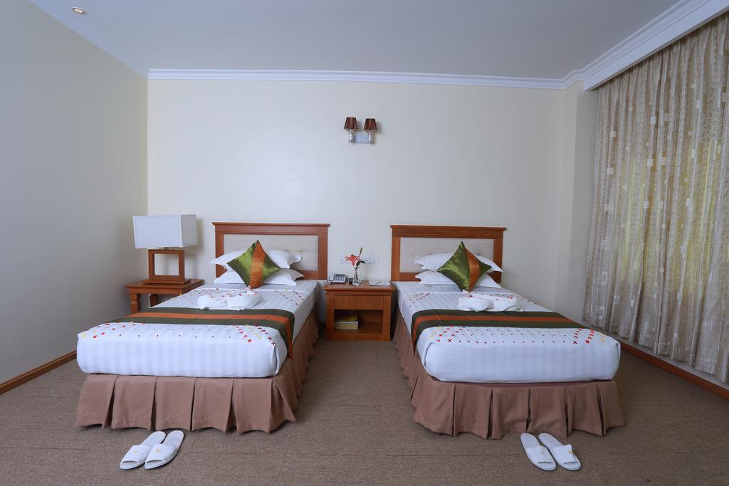Apex Hotel Naypyidaw Номер фото