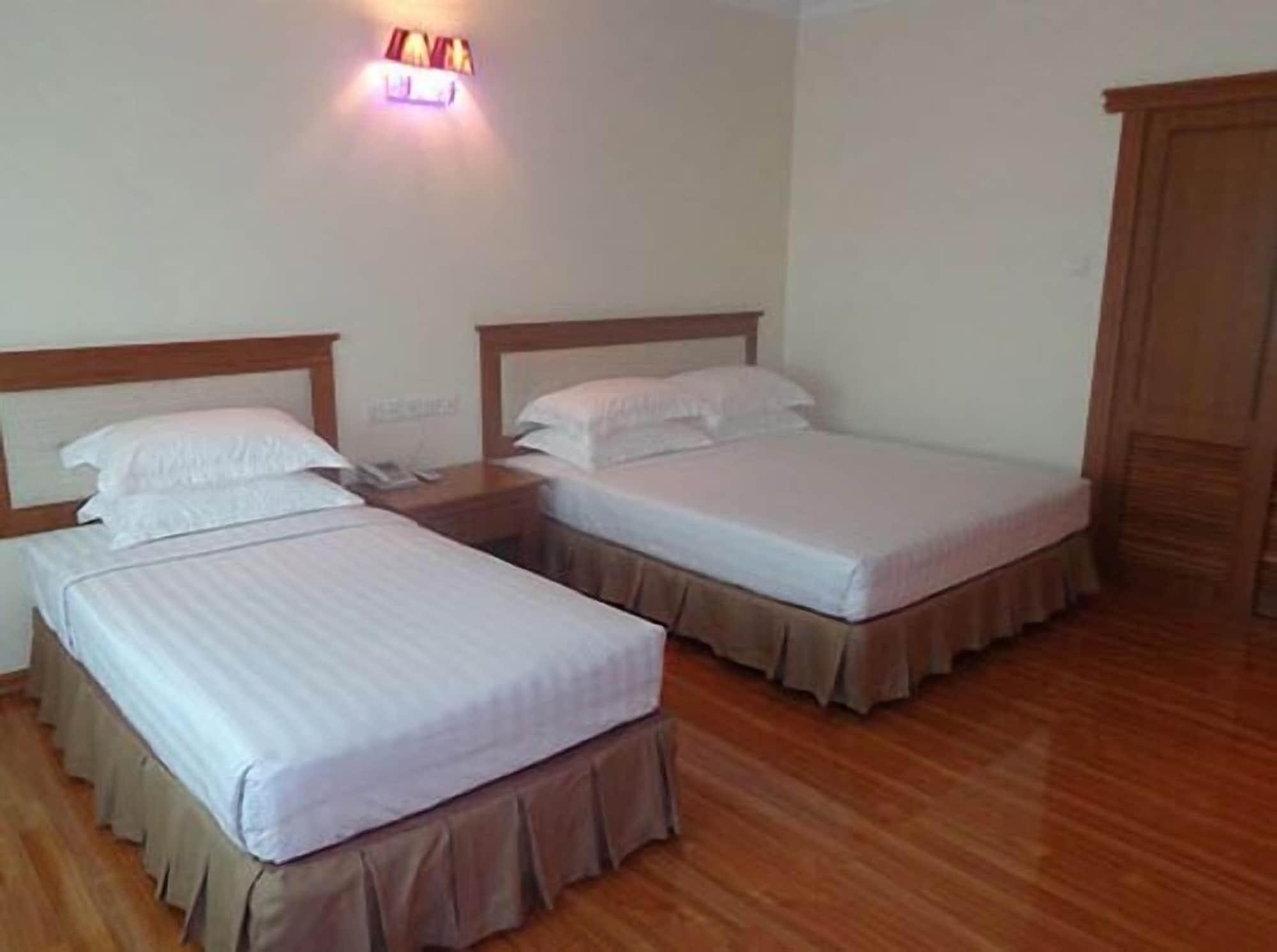 Apex Hotel Naypyidaw Екстер'єр фото